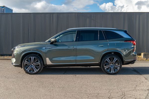 2026 MG QS ESSENCE 2.0T AWD Carousel 7