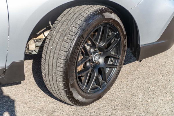 2018 Subaru Outback 3.6R 3.6P/4Wd/6Cvt Carousel 9