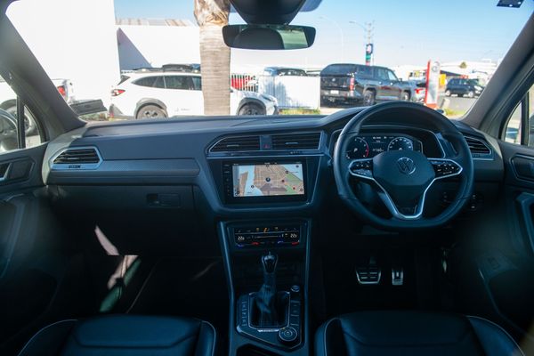 2021 Volkswagen Tiguan TSI R-Line 4Motion 2.0 Carousel 2