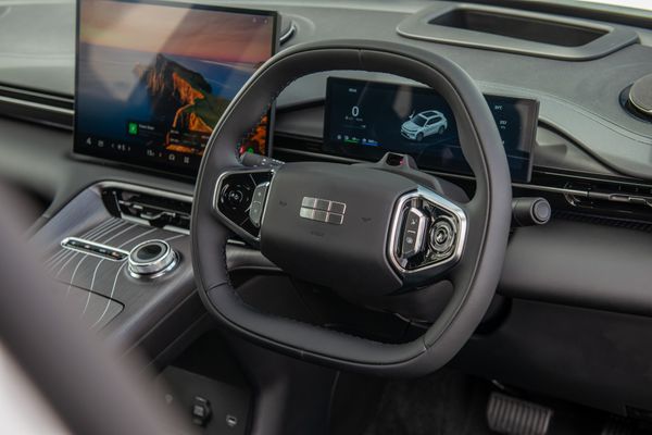 2026 Geely Starray EM-i Inspire Phev/At Carousel 8