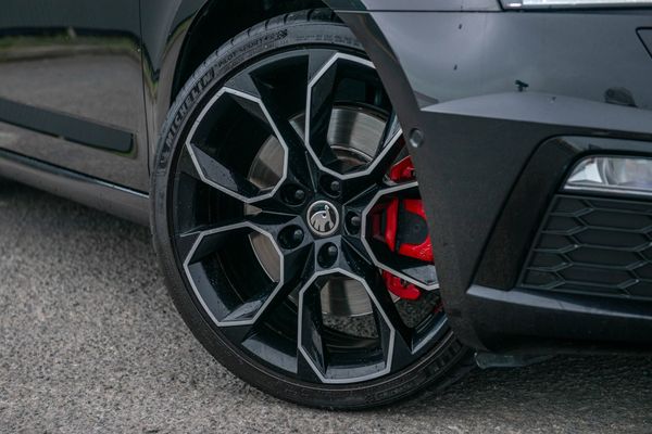 2020 Skoda Octavia RS245 TSI 180KW 2.0P Carousel 6