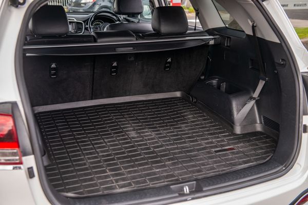 2016 Kia Sorento Ltd 2.2D/4Wd/6At/Sw Carousel 16