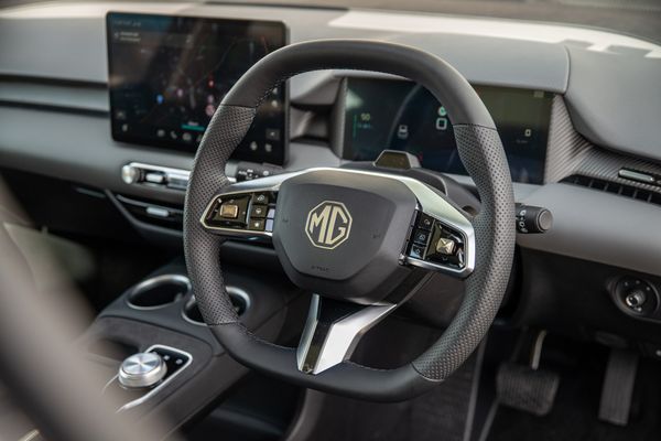 2026 MG S5 ESSENCE 62KWH Carousel 9