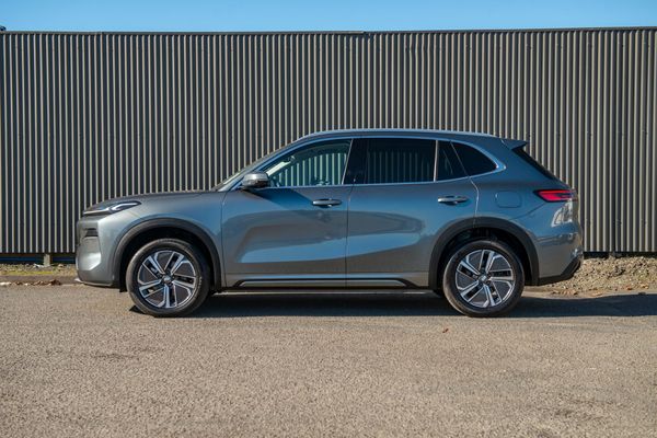 2025 Geely Starray EM-i Complete Phev/At Carousel 13