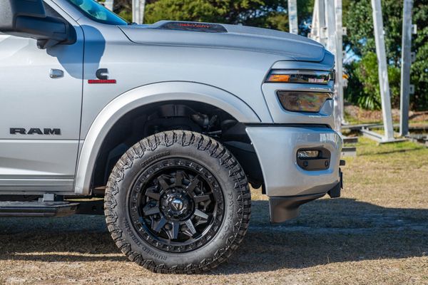 2026 RAM 2500 Laramie HO 6.7DT Carousel 3