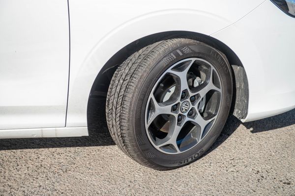 2026 MG 3 Essence Hybrid Carousel 10