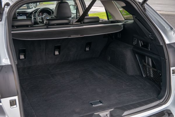 2022 Subaru Outback Touring 2.5P/4Wd Carousel 11