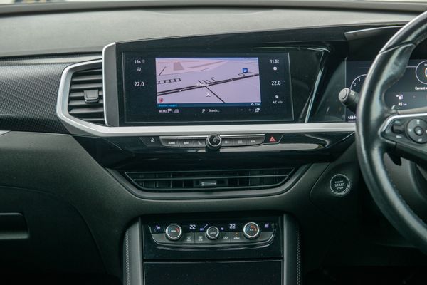 2023 Opel GRANDLAND Sri 1.2Pt/8At/Sv Carousel 13