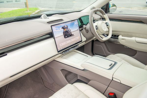 2026 Zeekr 7X Awd Performance Carousel 14