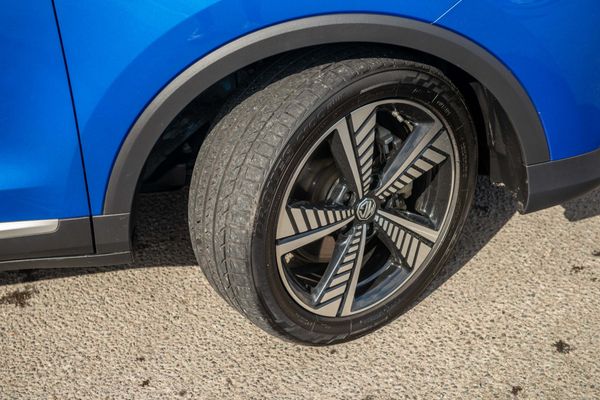 2022 MG ZS Essence EV 44Kwh Carousel 9