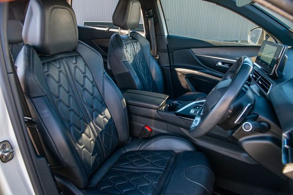2022 Peugeot 5008 Gt 2.0Dt/8At Carousel 9