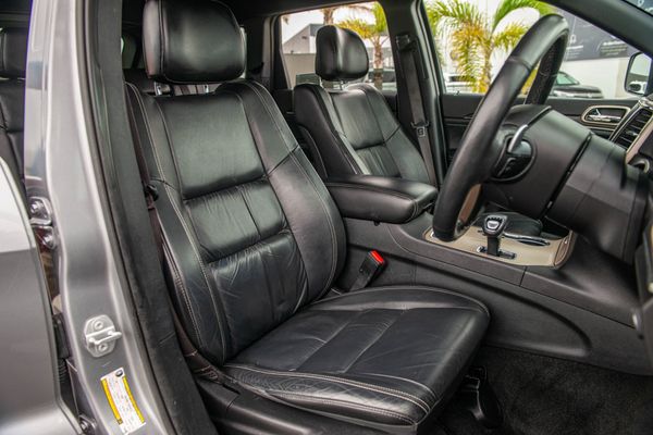 2016 Jeep Grand Cherokee Limited 3.0D4wd8a/Sw Carousel 9
