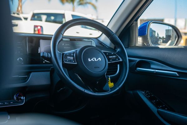2023 Kia Seltos Lx+ 2.0P/Iv Carousel 13