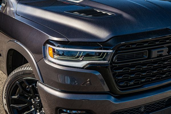 2026 RAM 1500 Limited I6 Rb Night Carousel 5