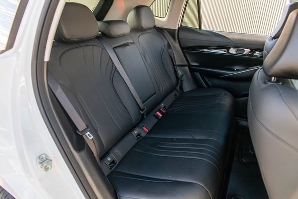 2026 Geely Starray EM-i Inspire Phev/At Carousel 12