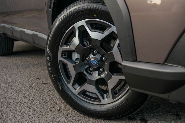 2026 Subaru Outback Touring 2.5P/Awd Carousel 9