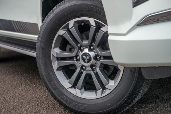 2022 Mitsubishi Triton Dc Glxr 6At 2.4D Carousel 13