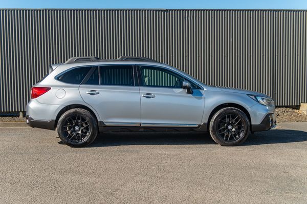 2018 Subaru Outback 3.6R 3.6P/4Wd/6Cvt Carousel 4
