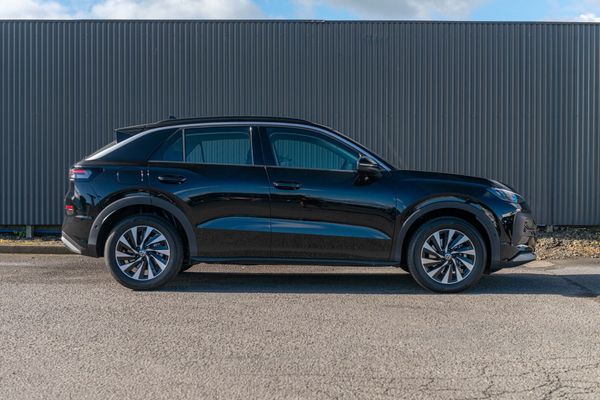 2026 Volkswagen T-Roc Life 1.5 2wd Carousel 5