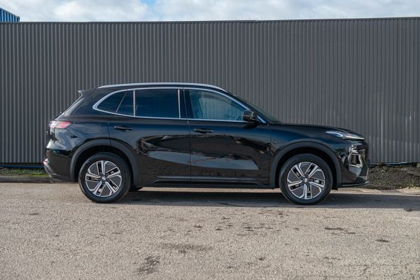 2025 Geely Starray EM-i Complete Phev/At Carousel 6