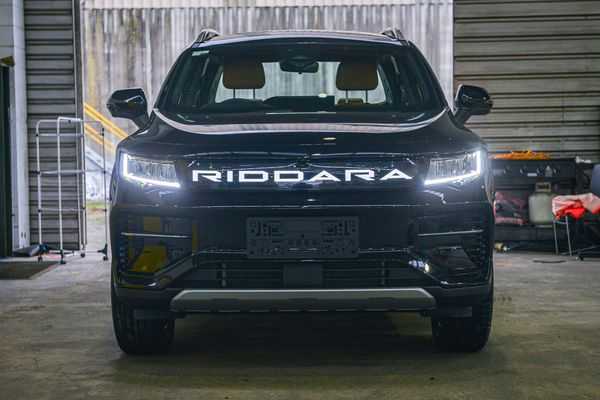 2026 Geely Riddara RD6 Pro 73Kwh/Ev/4Wd/At Carousel 1