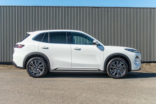 2026 Geely Starray EM-i Inspire Phev/At Carousel 4