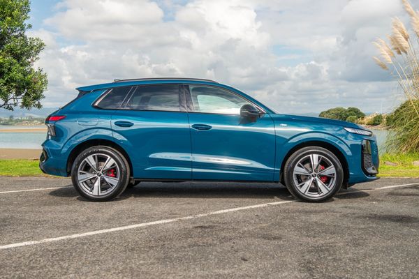 2026 Audi Q3 1.5TFSI 110kW S line Carousel 5