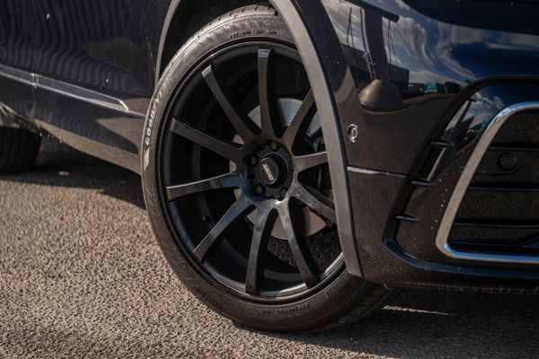 2021 Volkswagen Tiguan TSI R-Line 2WD 1.4 Carousel 6