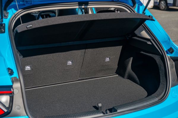 2026 MG 4 EV URBAN 54KWh ESSENCE Carousel 15