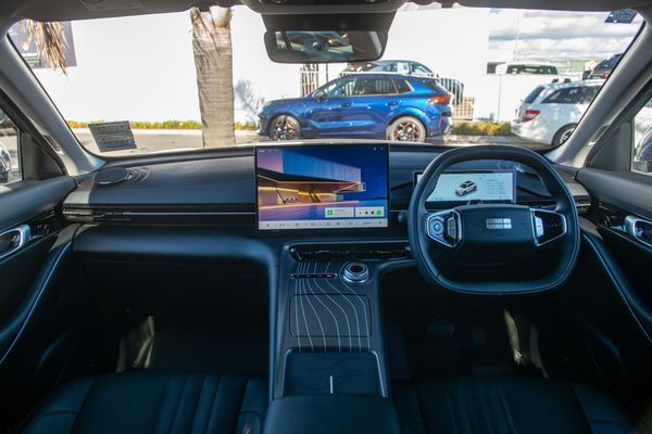 2025 Geely Starray EM-i Complete Phev/At Carousel 18