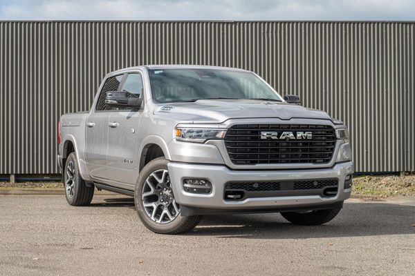 2026 RAM 1500 DT Laramie Sport Hurricane