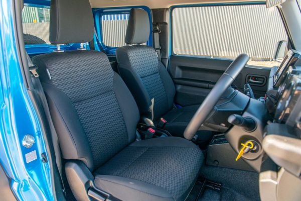 2026 Suzuki Jimny Sierra 1.5P/4Wd/4At Carousel 9