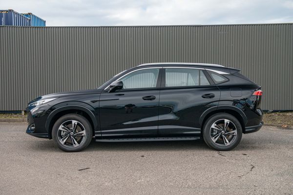 2026 MG HS EXCITE Super Hybrid PHEV Carousel 7
