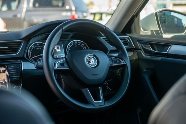 2017 Skoda Superb Wag Style 132KW TSI Carousel 14