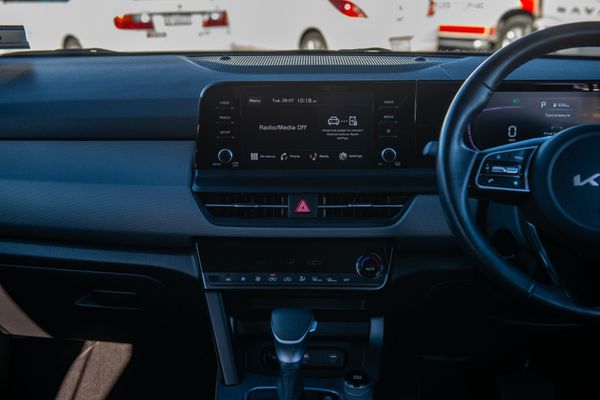 2023 Kia Seltos Lx+ 2.0P/Iv Carousel 12