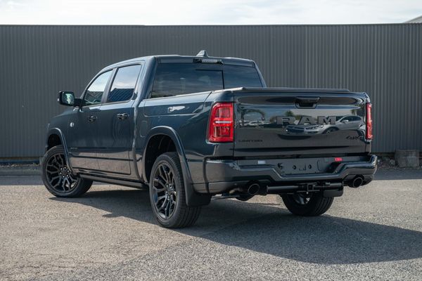 2026 RAM 1500 Limited I6 Rb Night Carousel 2