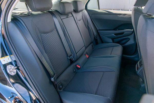 2026 Volkswagen T-Roc Life 1.5 2wd Carousel 11