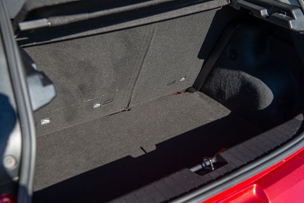 2019 MG 3 Core 1.5P/4At Carousel 2