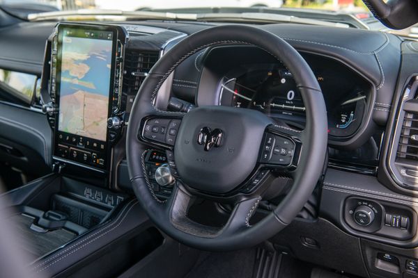 2026 RAM 1500 Limited I6 Rb Night Carousel 8