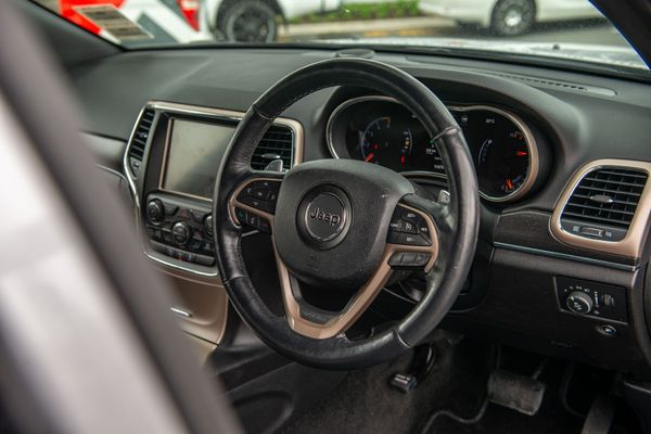 2016 Jeep Grand Cherokee Limited 3.0D4wd8a/Sw Carousel 8
