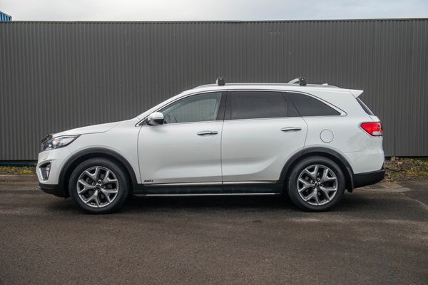 2016 Kia Sorento Ltd 2.2D/4Wd/6At/Sw Carousel 7