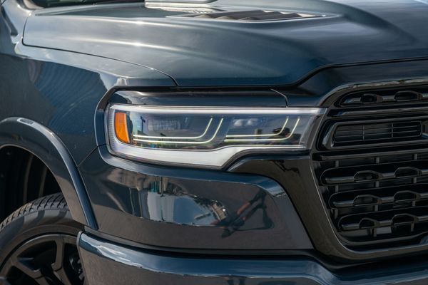 2026 RAM 1500 Limited I6 Rb Night Carousel 5