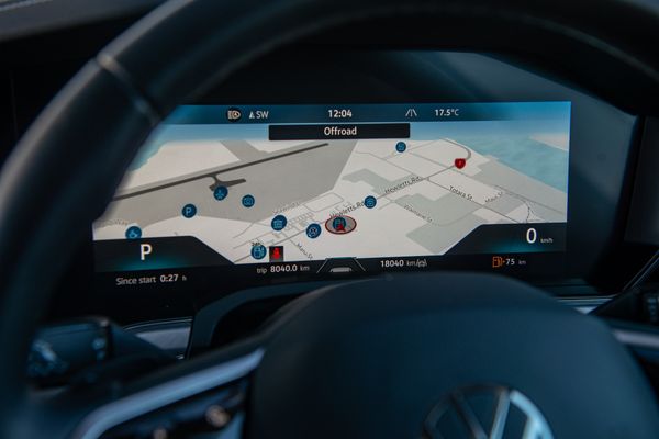 2025 Volkswagen Touareg TDI V6 Carousel 15