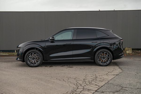 2026 Zeekr 7X LR RWD 100Kwh Carousel 7