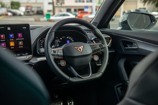 2026 CUPRA Formentor VZ 2.0 245kW AWD Pantera Edition Carousel 14