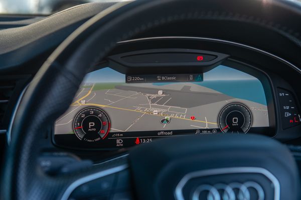 2019 Audi Q8 3.0TDI 210kW S line quattro Carousel 15