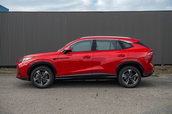 2026 MG HS EXCITE HYBRID+ Carousel 5