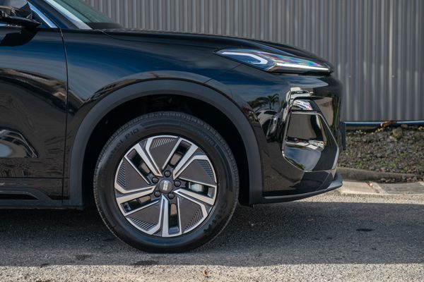 2025 Geely Starray EM-i Complete Phev/At Carousel 9