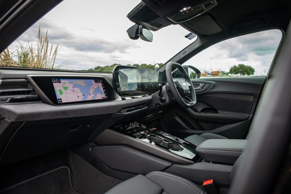 2025 Audi S5 Avant 3.0TFSI 270kW quattro Carousel 16
