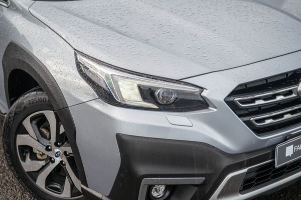 2022 Subaru Outback Touring 2.5P/4Wd Carousel 12